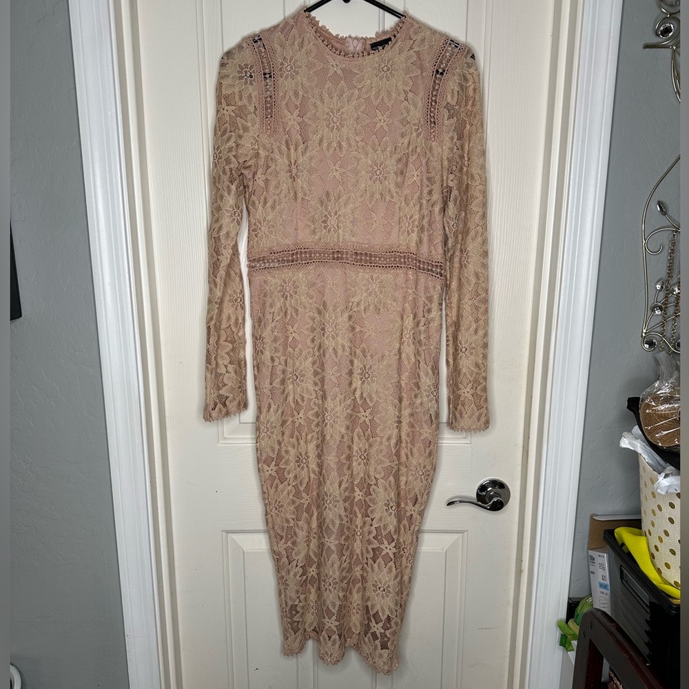 Pretty Little Thing dusty pink lace bodycon dress long sleeve